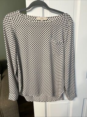 LOFT size S silky blouse top black white print